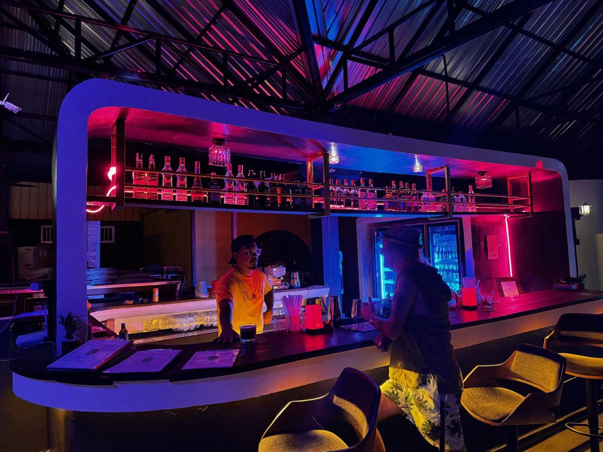 Mbar Hostel Хад-Рін Екстер'єр фото